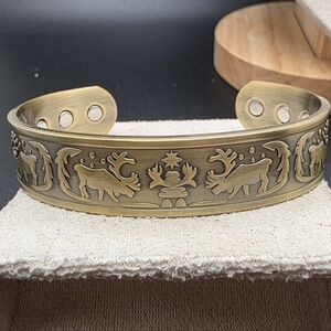 Braaa Etched Men's Cuff Bracelwt (1341)